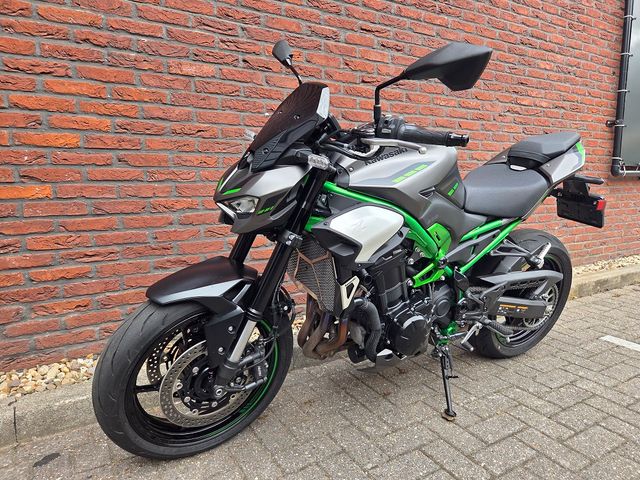 kawasaki - z900-performance