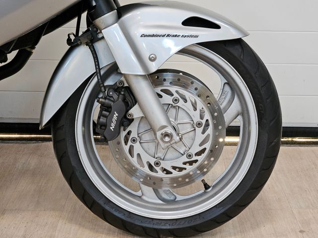 honda - nt-650-v-deauville