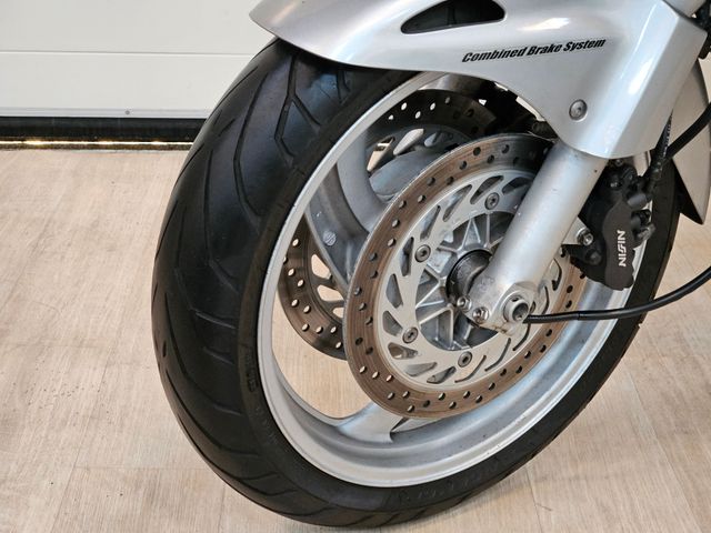 honda - nt-650-v-deauville