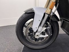BMW S 1000 XR Full Option, Akrapovic, M sport kleuren, Zijkoffers 2020 occasion – foto 11 van 19