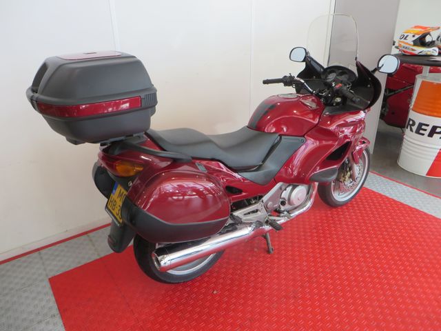 honda - nt-650-v-deauville