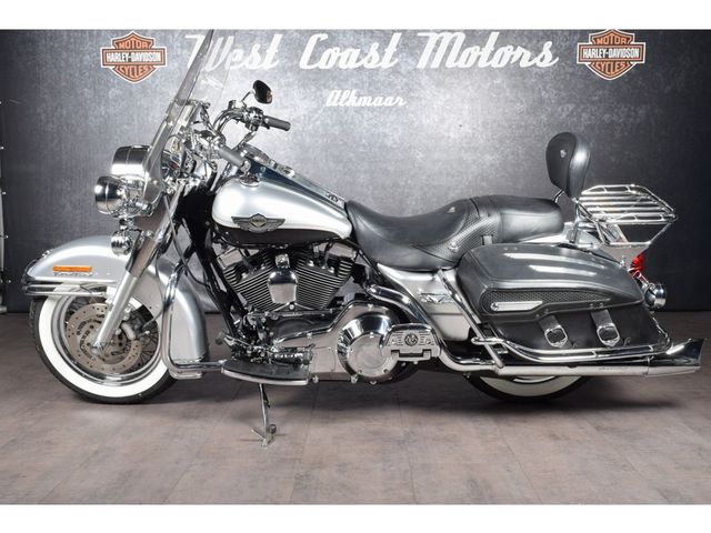 harley-davidson - road-king-classic-flhrci