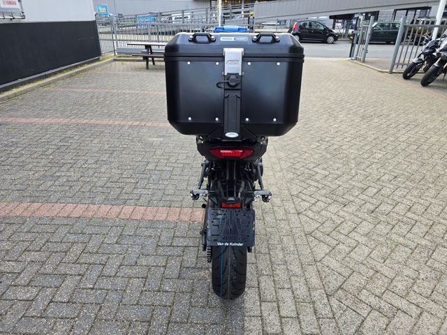 yamaha - tracer-9