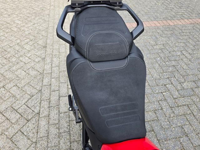 yamaha - tracer-9