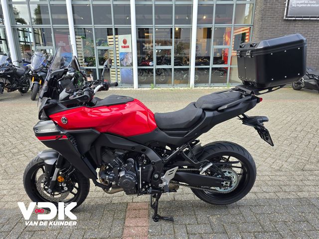 yamaha - tracer-9