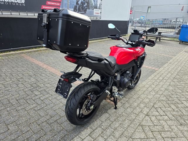 yamaha - tracer-9