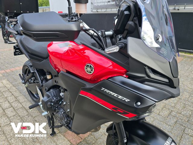 yamaha - tracer-9