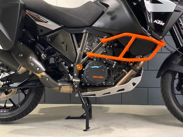 ktm - 1290-super-adventure-s