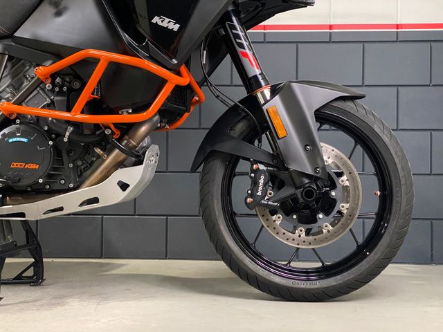 ktm - 1290-super-adventure-s