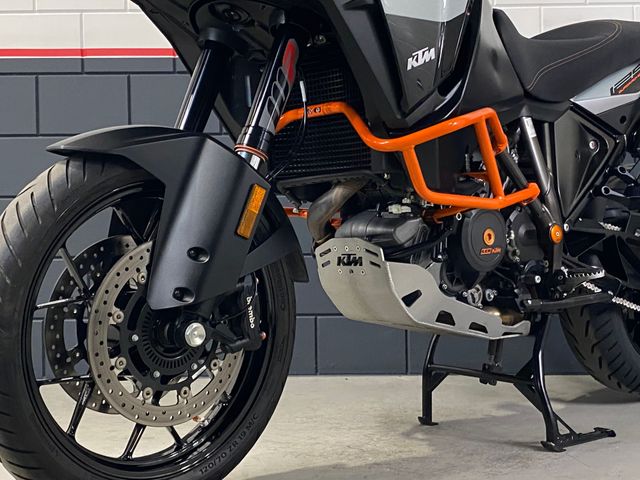 ktm - 1290-super-adventure-s