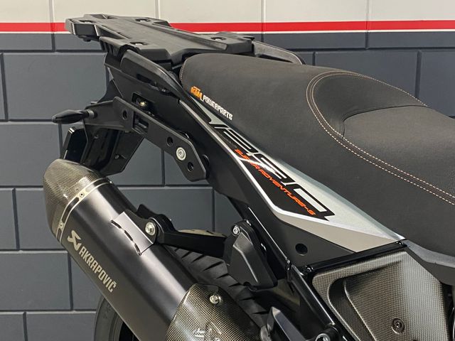 ktm - 1290-super-adventure-s