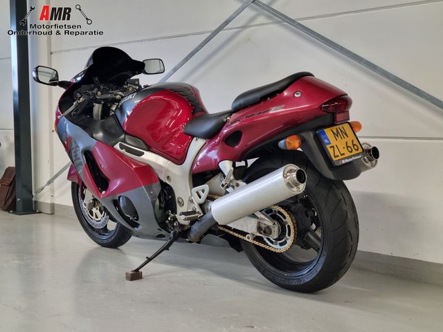 suzuki - gsx-r-1300-hayabusa