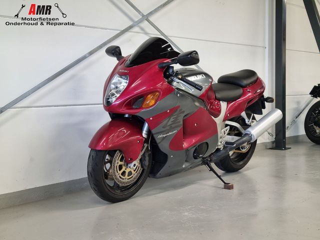 suzuki - gsx-r-1300-hayabusa