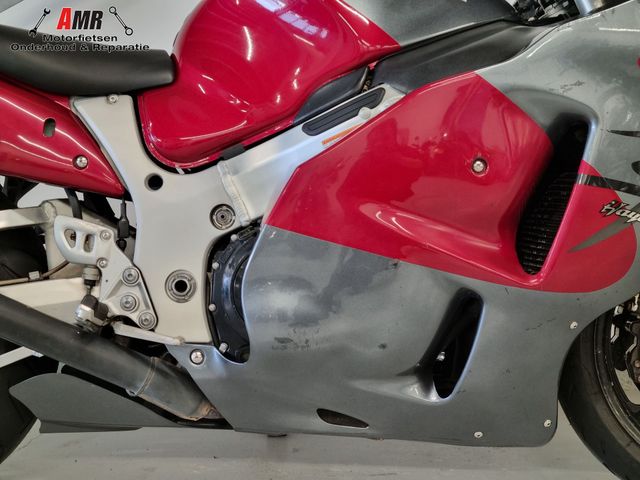 suzuki - gsx-r-1300-hayabusa