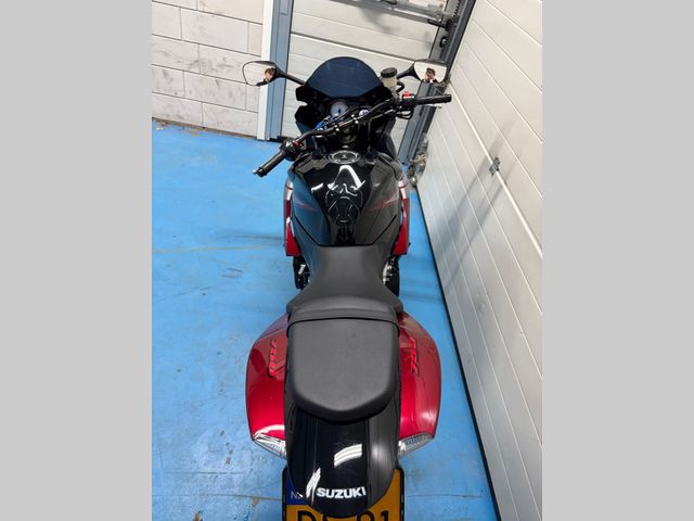 suzuki - gsx-r-750