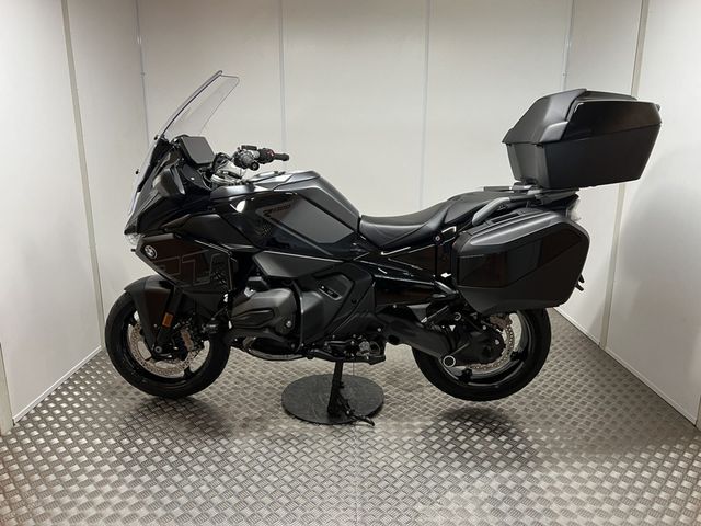bmw - r-1300-rt