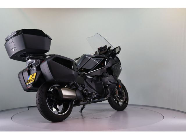 bmw - r-1300-rt