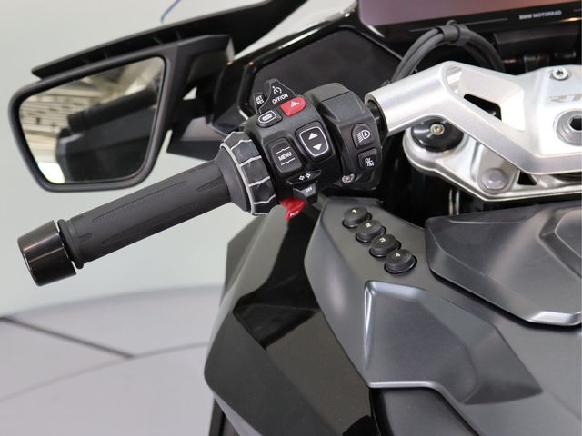 bmw - r-1300-rt