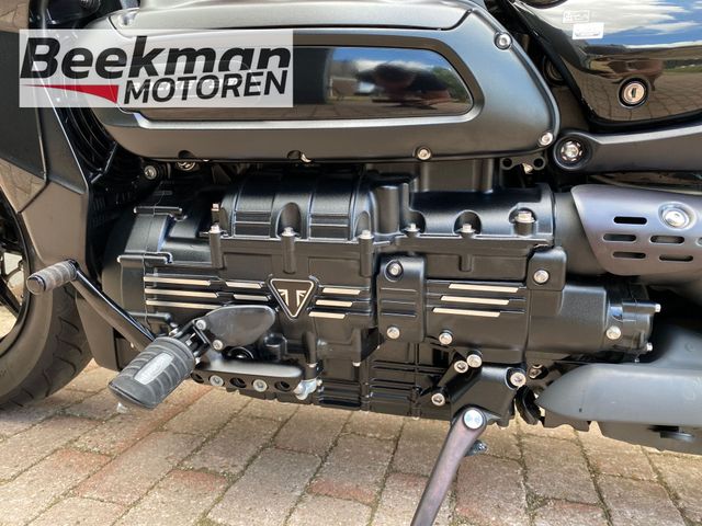triumph - rocket-3-gt