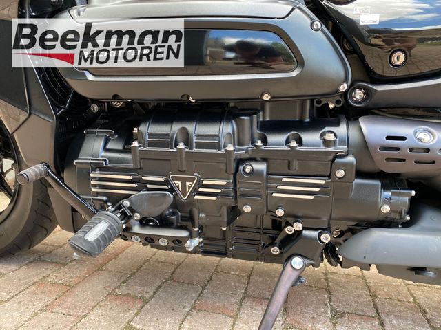 triumph - rocket-3-gt