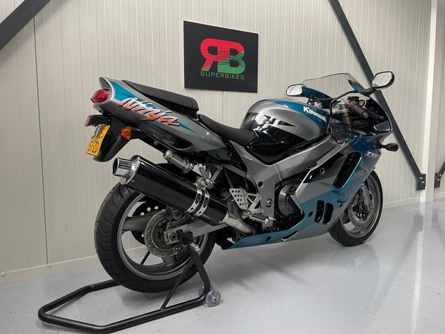 kawasaki - zx-9r-ninja