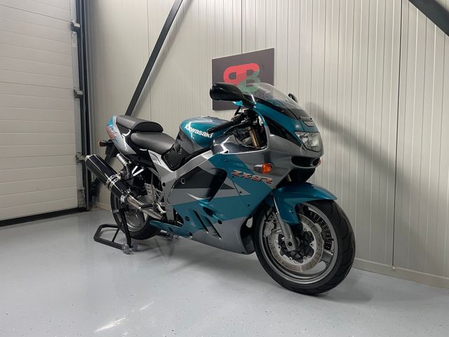 kawasaki - zx-9r-ninja