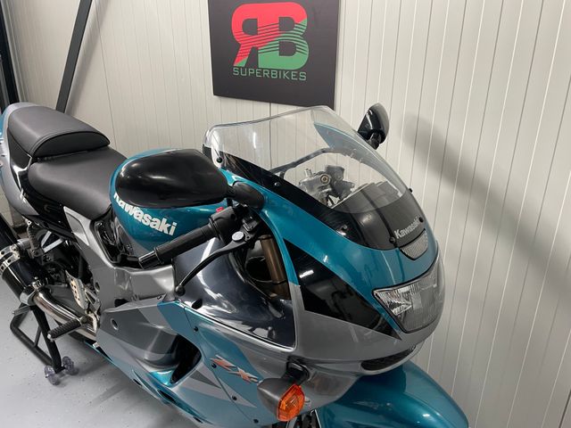 kawasaki - zx-9r-ninja