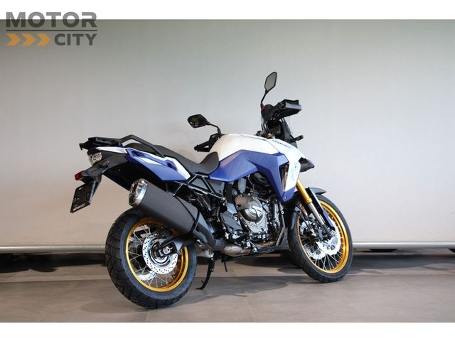 suzuki - v-strom-800-de