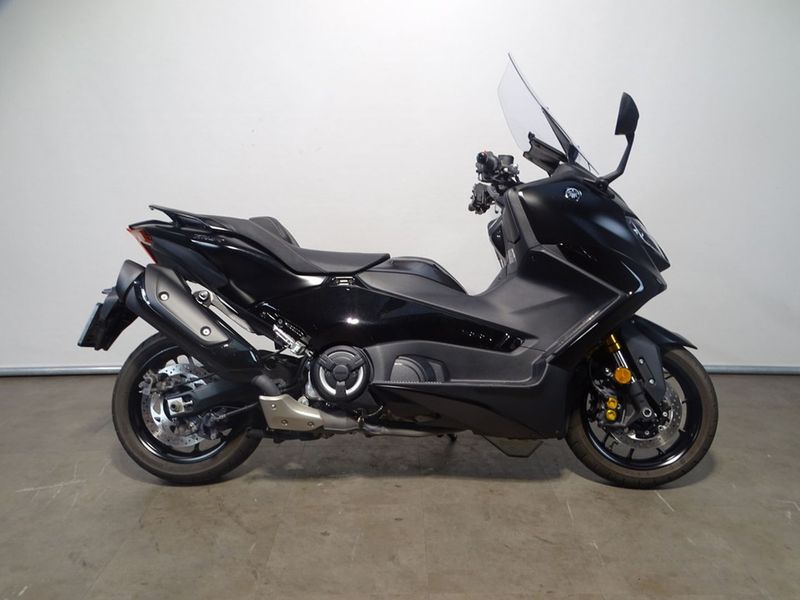 Yamaha T-MAX Tech MAX 2025 occasion