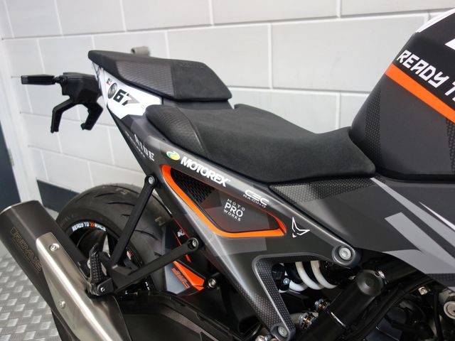 ktm - 990-duke