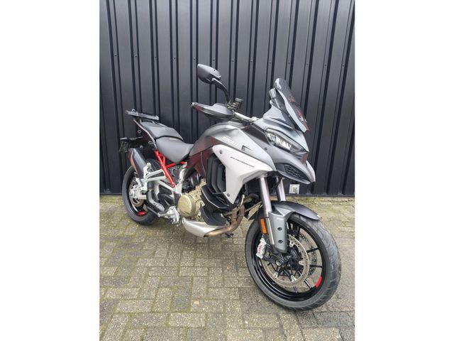 ducati - multistrada-v4-s
