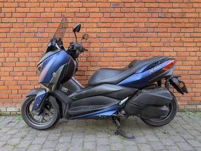YAMAHA X MAX 300 ABS – foto 2