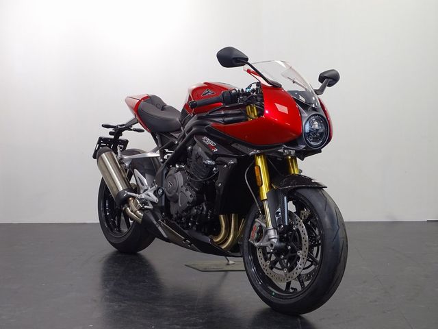 triumph - speed-triple-1200-rr