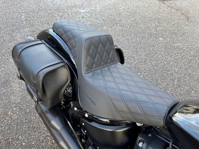 harley-davidson - softail-street-bob