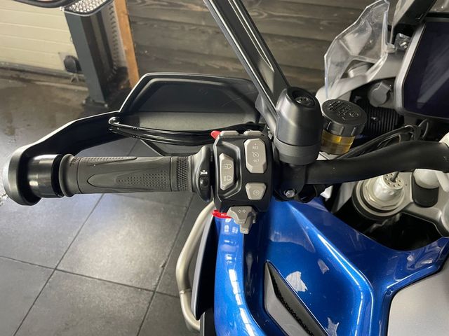 triumph - tiger-1200-gt-explorer