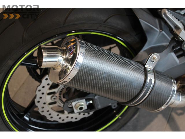 kawasaki - z900
