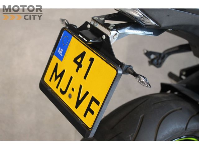 kawasaki - z900