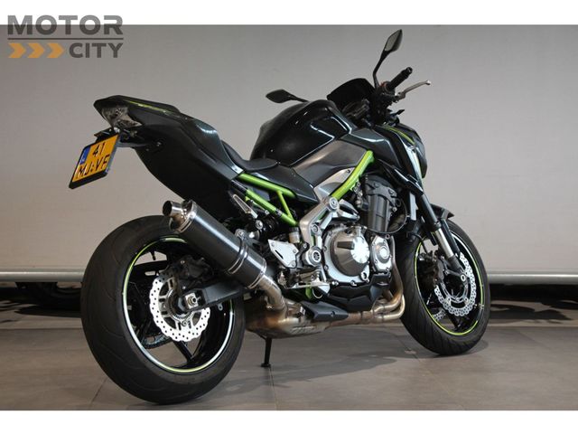 kawasaki - z900