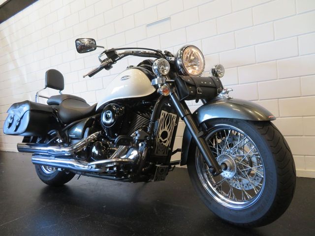 kawasaki - vn-900-classic-se