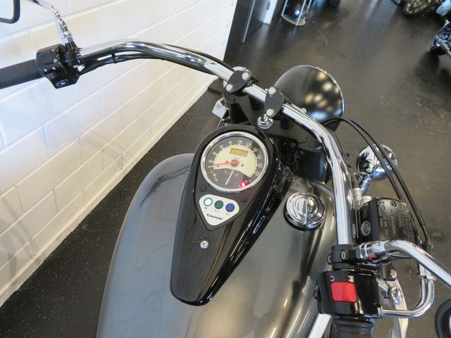 kawasaki - vn-900-classic-se