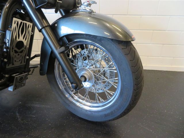 kawasaki - vn-900-classic-se