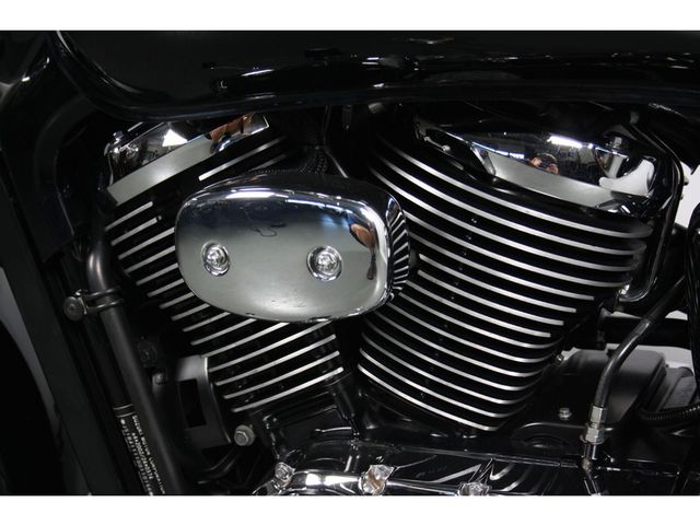 suzuki - vz-800-marauder-lc