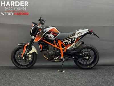 KTM 690 DUKE – foto 3
