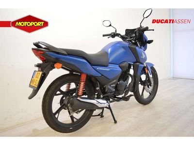 HONDA CB 125 F – foto 3