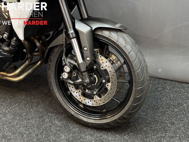 yamaha - tracer-900