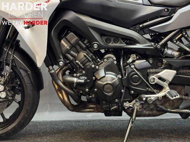 yamaha - tracer-900