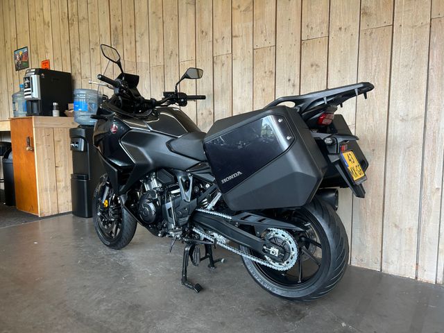 honda - nt-1100