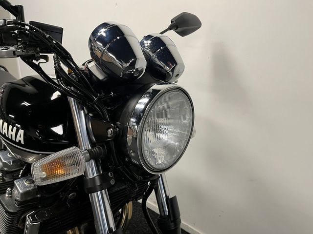 yamaha - xjr-1300