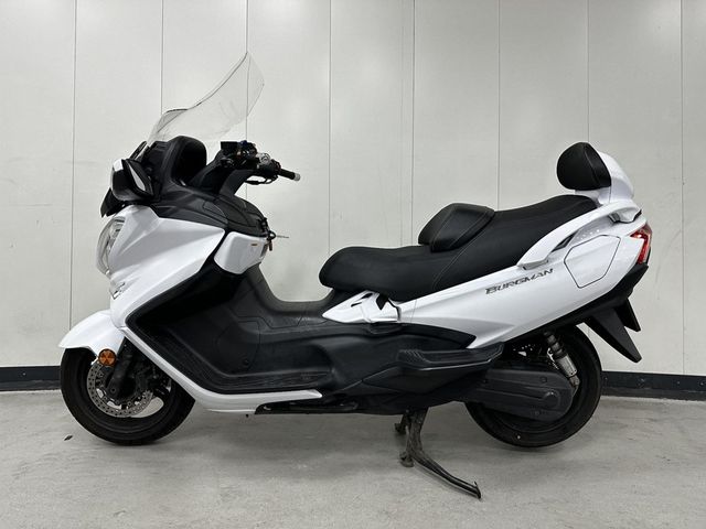 suzuki - burgman-650-za