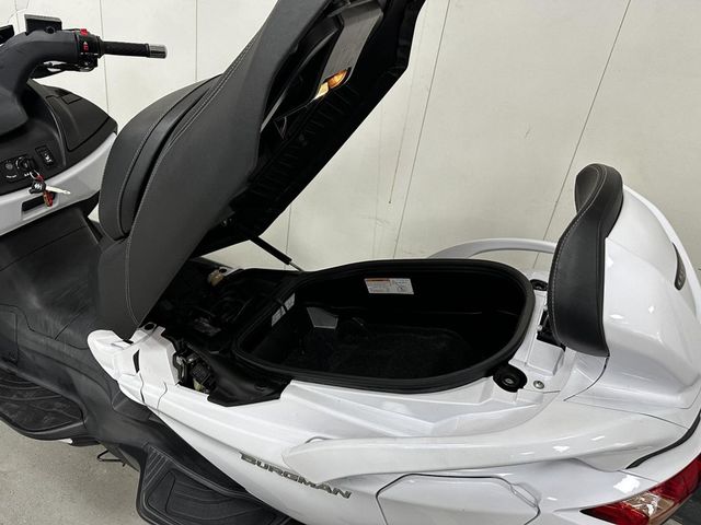 suzuki - burgman-650-za